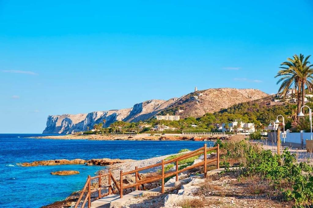 Villa Adosado En Denia Con Gran Jardin Extérieur photo